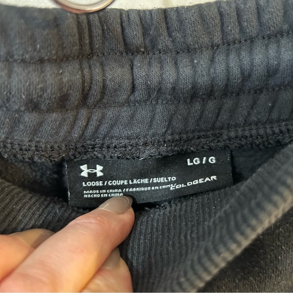 Under Armour Men's Large Faded Loose Big Logo Cuffed Sweatpants Joggers Black - Picture 3 of 5